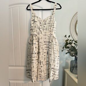 ModCloth Fit & Flare Airplane Dress sz L